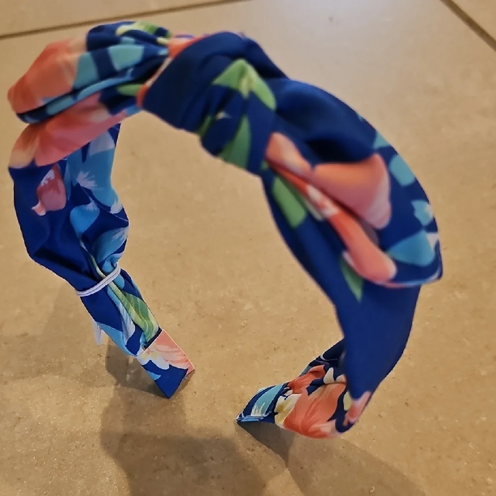 The Children's Place Blue Floral Headband NWT - Picture 6 of 6